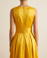 Robe jaune or