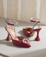 Escarpins fuchsia à brides