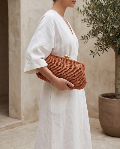 Pochette tressée tabac