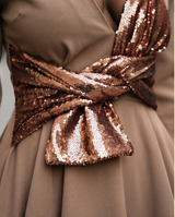 Short dress with sequin bow 