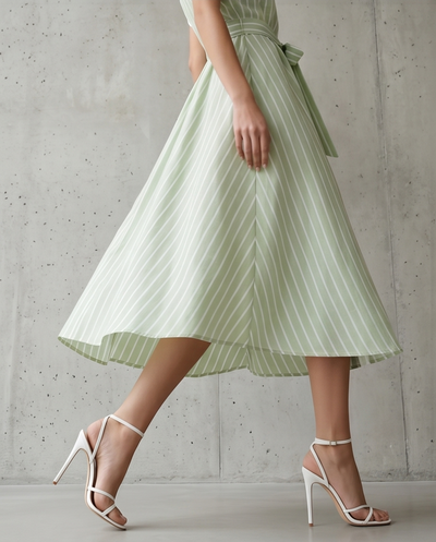 Robe verte à rayures