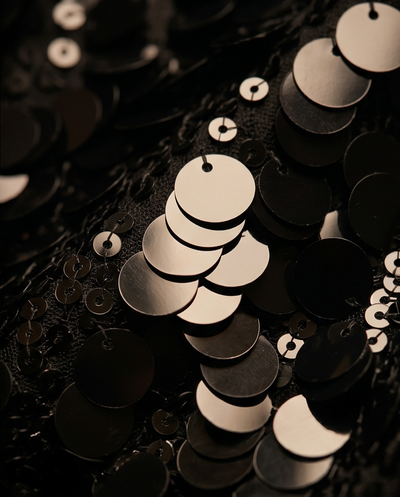 La petite robe noir à sequins