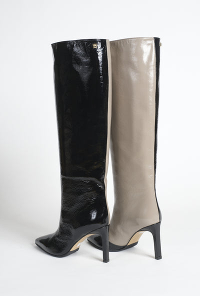 Bottes en cuir d’agneau vernis bicolore gris et noir
