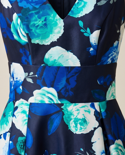 Robe à fleurs en soie sauvage
