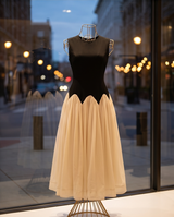 Robe bicolore noir et beige