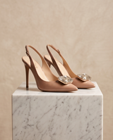Escarpins vernis nude talons aiguilles