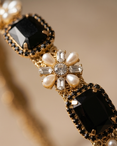 Couronne perles noir et blanche